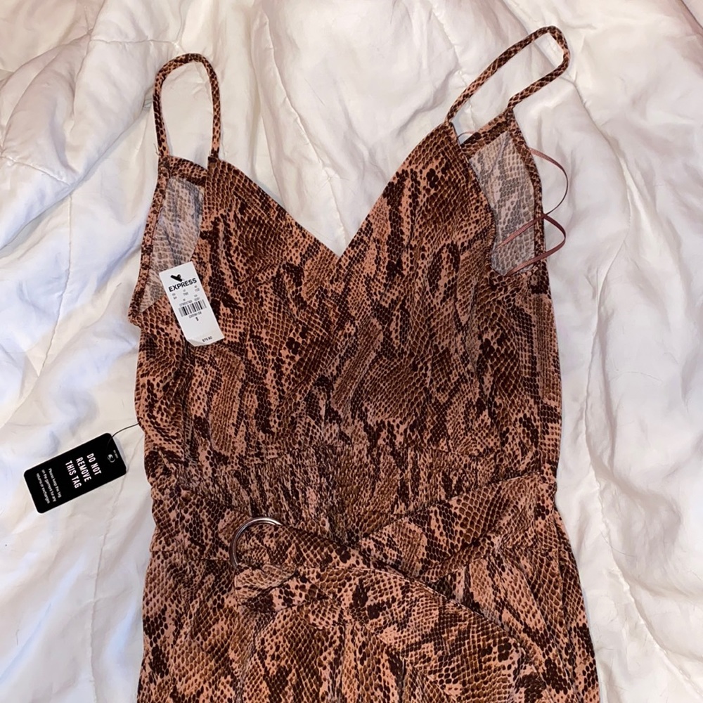 NWT Women’s jumpsuit, size small!